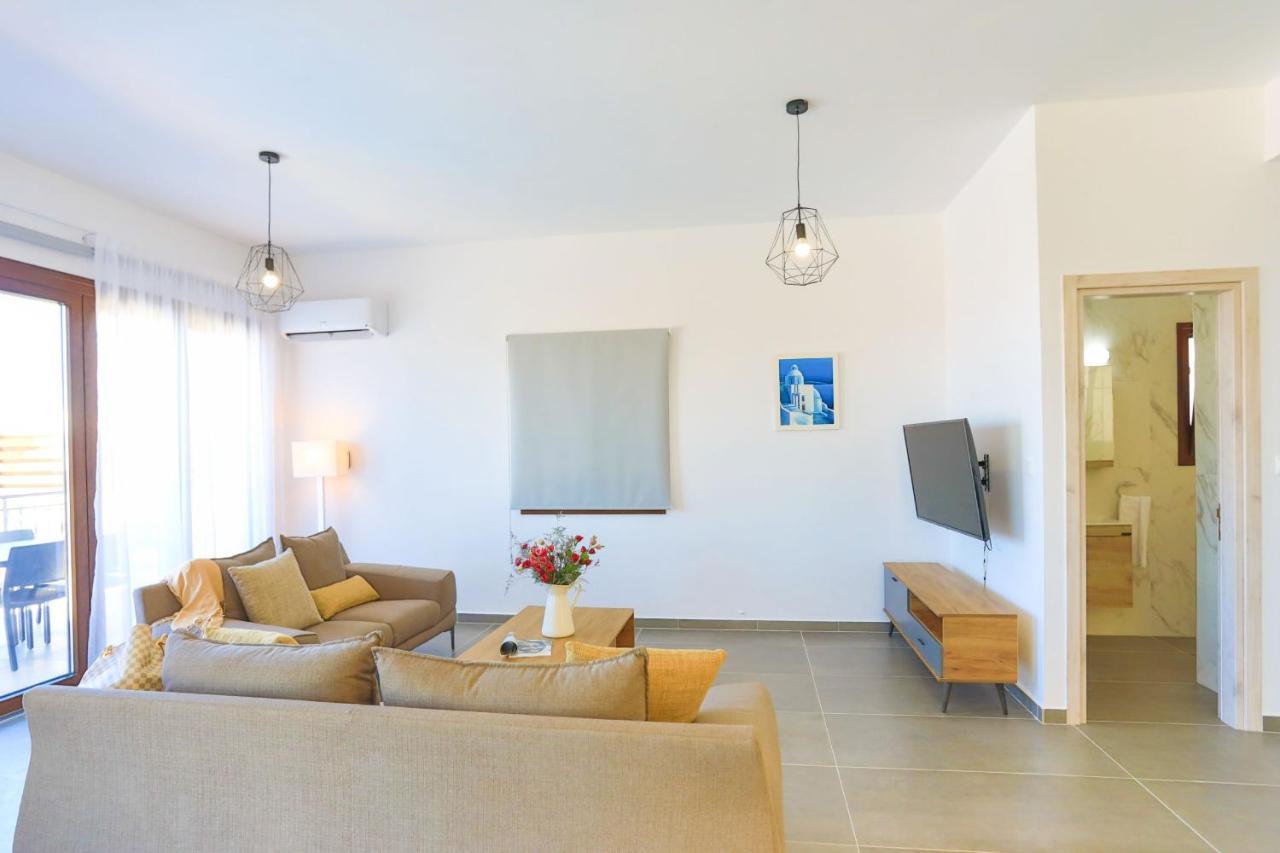 Villa Ernica Lysos