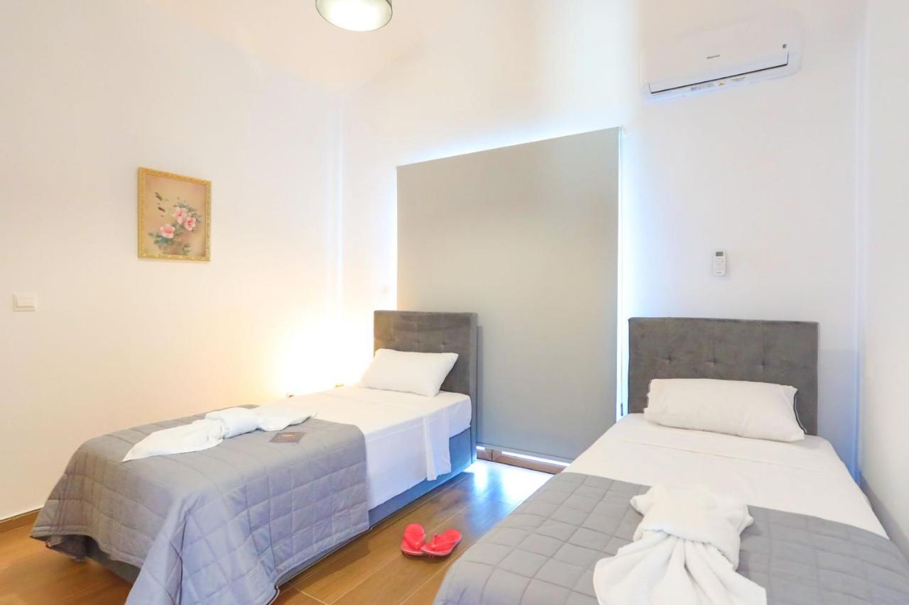 Ernica Villa Lysos
